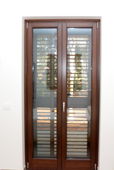porta finestra finitura legno  - vista interna